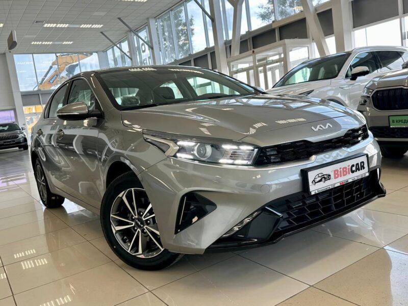 KIA Cerato 2025 2.0 AT
