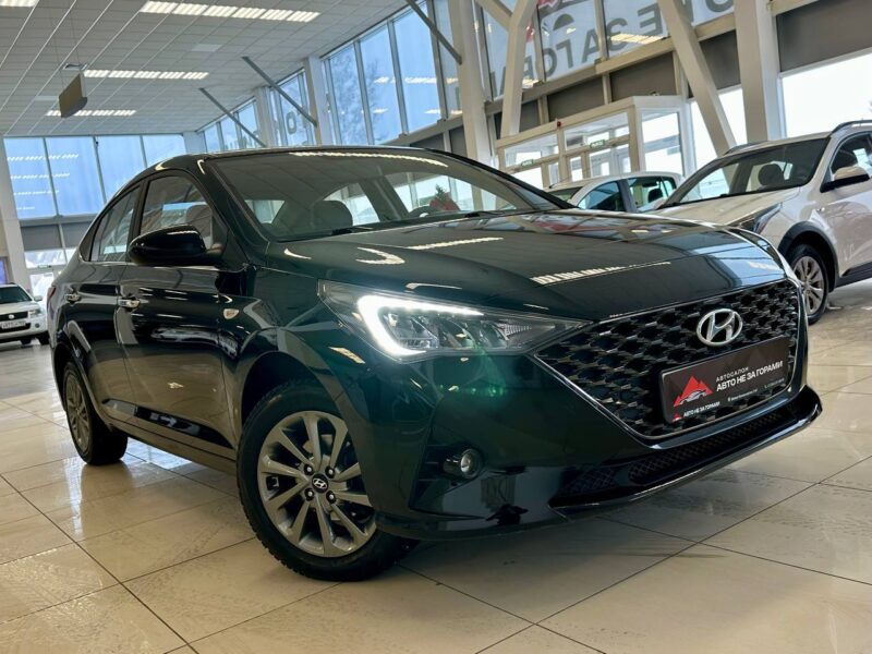 Hyundai Solaris HS