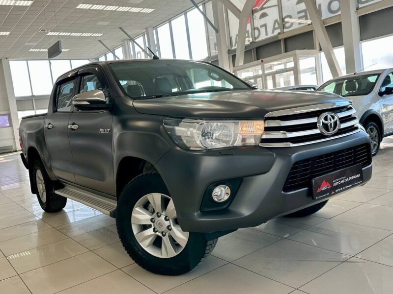 Toyota Hilux - фото 5