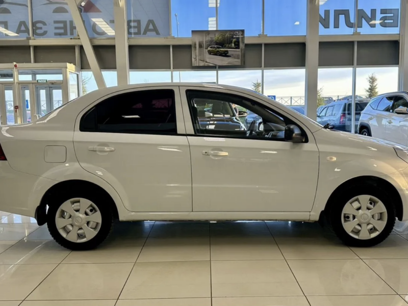 Chevrolet Nexia - фото 2