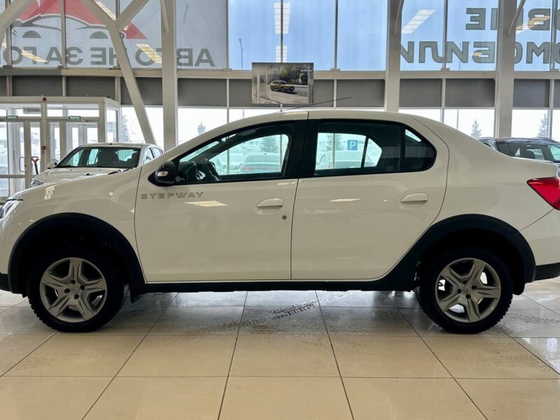 Renault Logan Stepway - фото 6