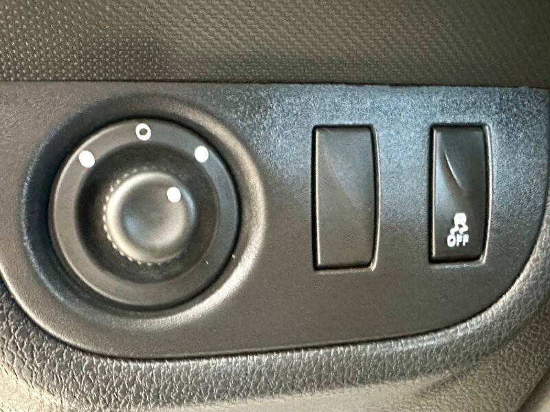 Renault Logan Stepway - фото 13