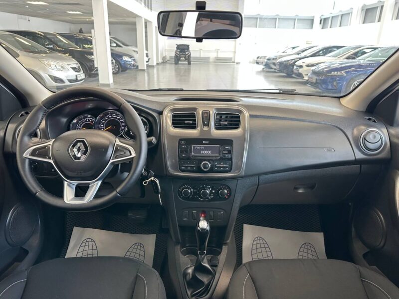 Renault Logan Stepway - фото 18
