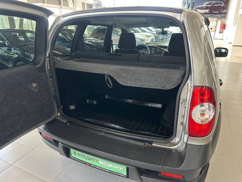 Chevrolet Niva - фото 14
