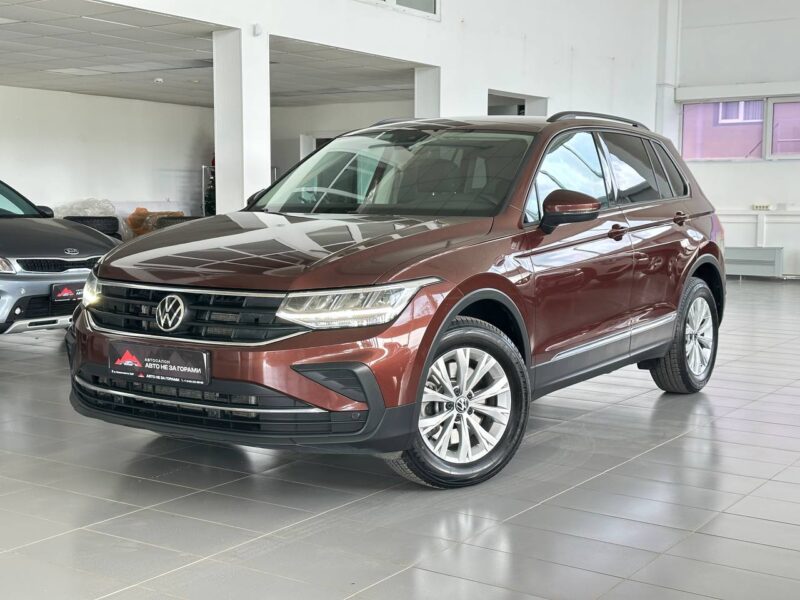 Volkswagen Tiguan - фото 5