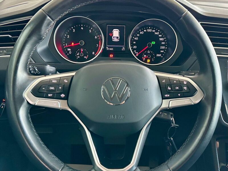 Volkswagen Tiguan - фото 9