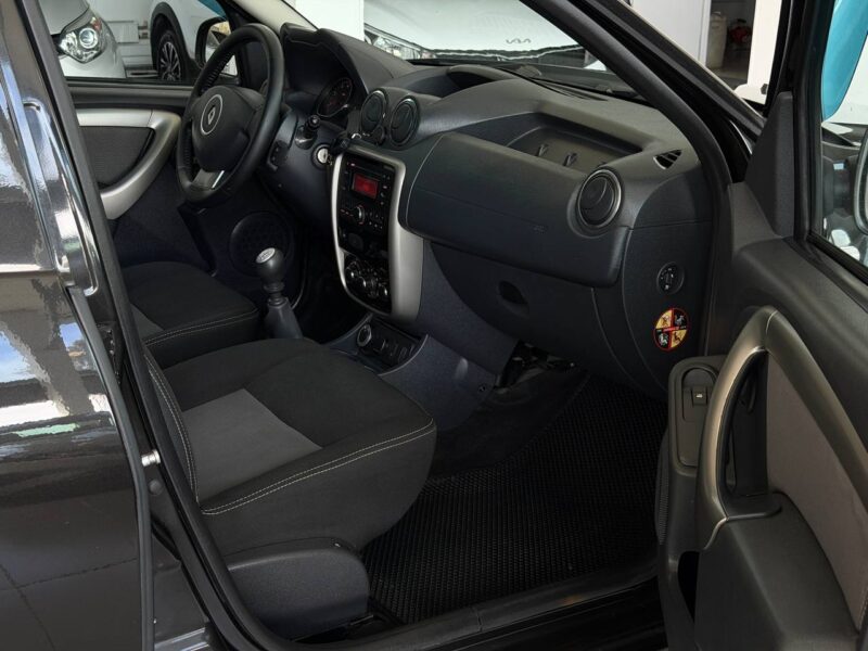 Renault Duster - фото 14