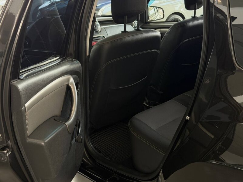 Renault Duster - фото 18