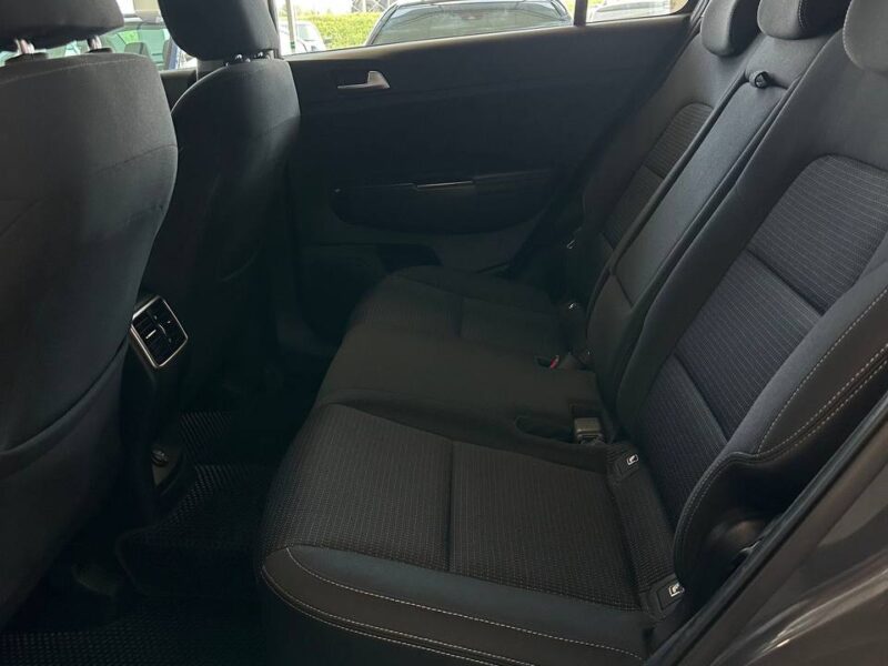 Kia Sportage - фото 17