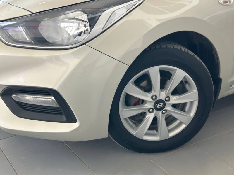 Hyundai Solaris - фото 21