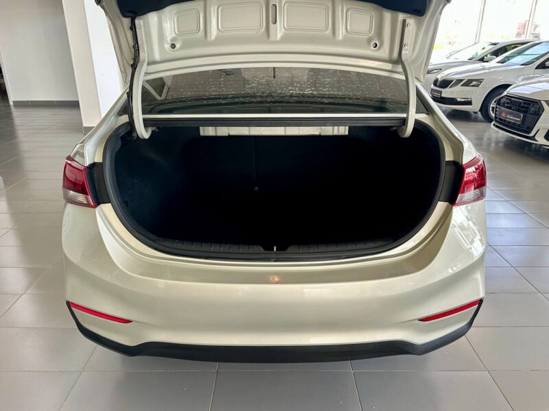 Hyundai Solaris - фото 20