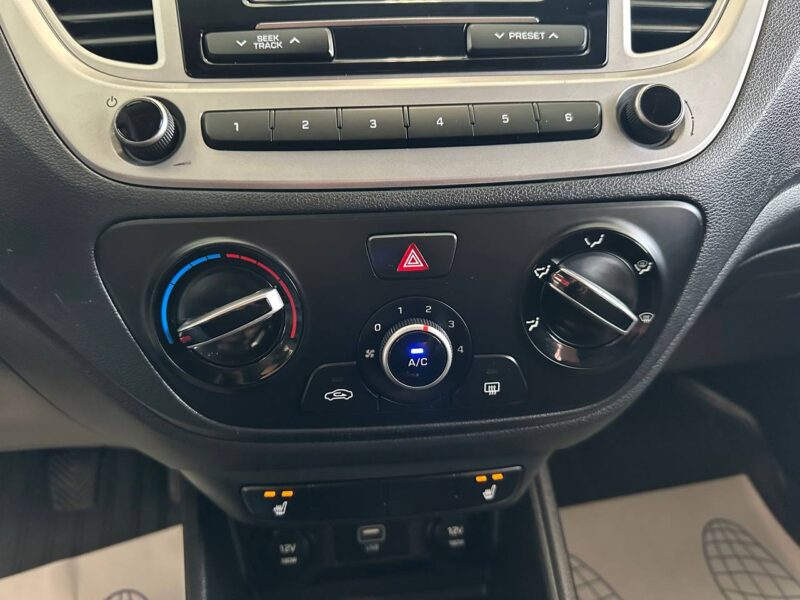 Hyundai Solaris - фото 10
