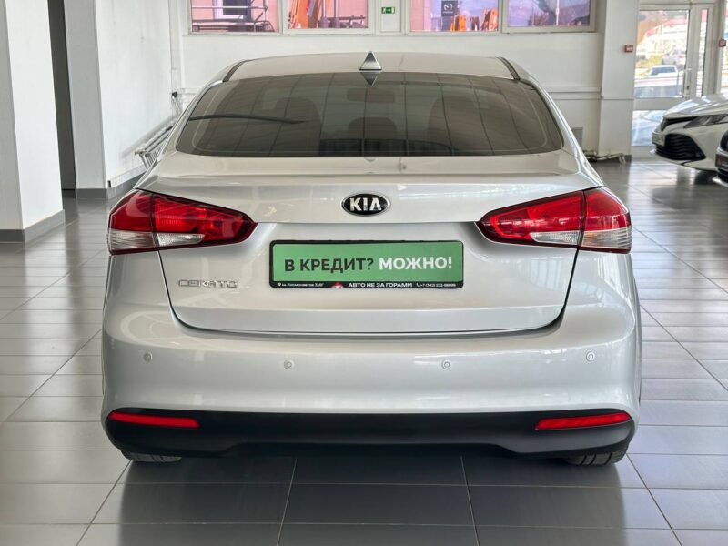 Kia Cerato - фото 2