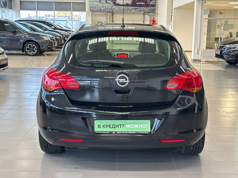 Opel Astra - фото 3