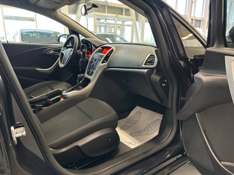 Opel Astra - фото 13