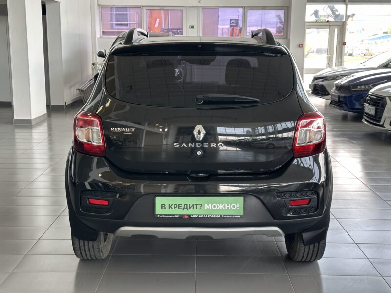 Renault Sandero Stepway - фото 3