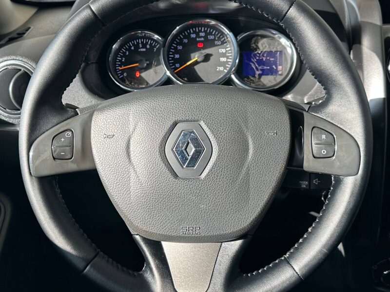 Renault Duster - фото 11