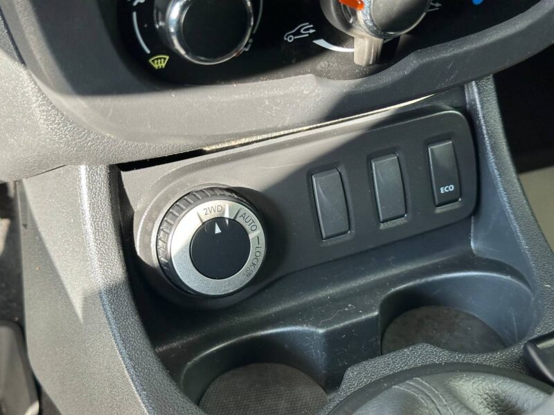 Renault Duster - фото 13