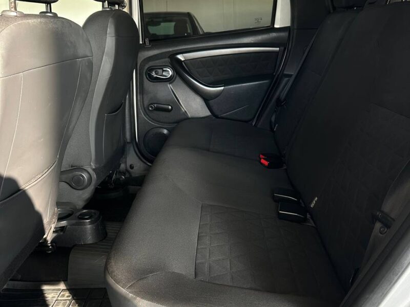 Renault Duster - фото 17