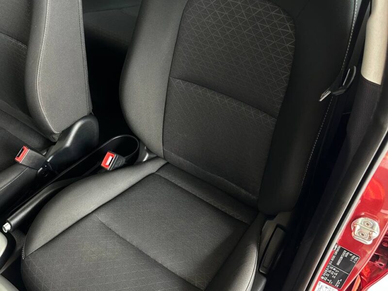 Kia Picanto - фото 7