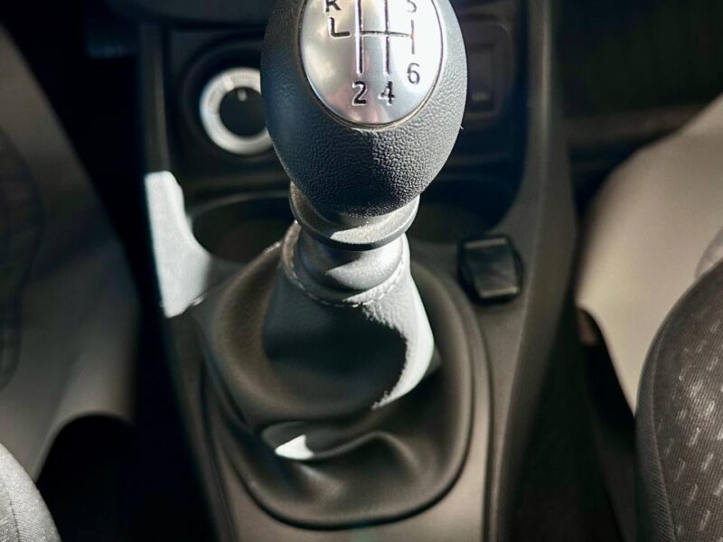 Renault Duster - фото 15
