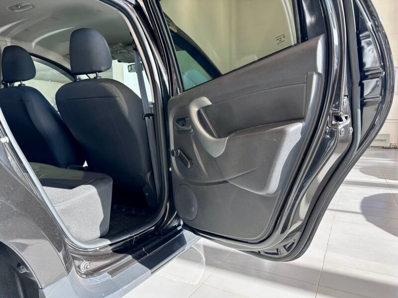 Renault Duster - фото 24