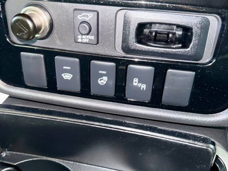 Mitsubishi Outlander - фото 17