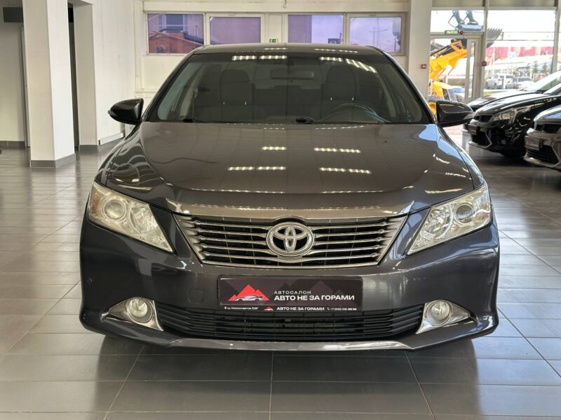 Toyota Camry - фото 28