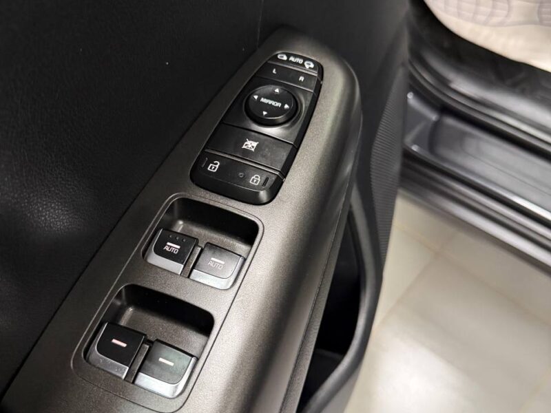 Kia Sportage - фото 9