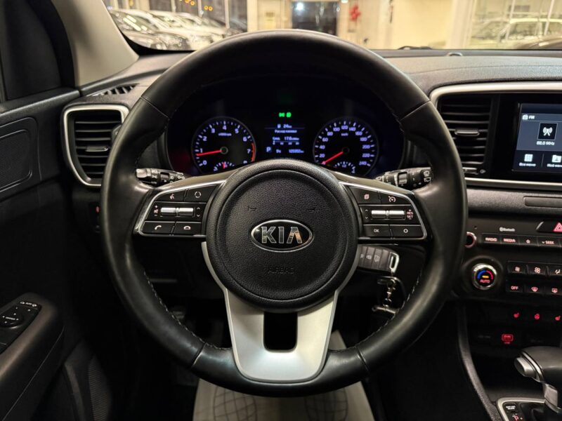 Kia Sportage - фото 12