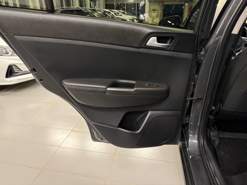 Kia Sportage - фото 19