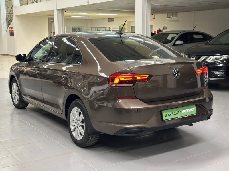 Volkswagen Polo - фото 4
